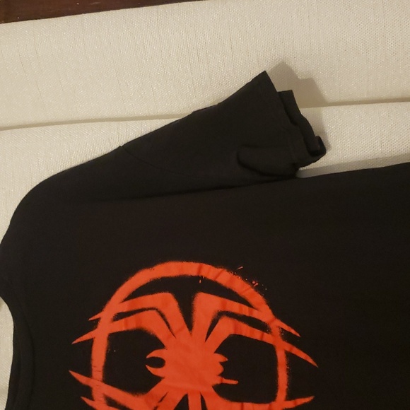 Spider-Man Mens Black T-Shirt Size Large Short Sleeve Spiderverse black & red - Picture 3 of 7